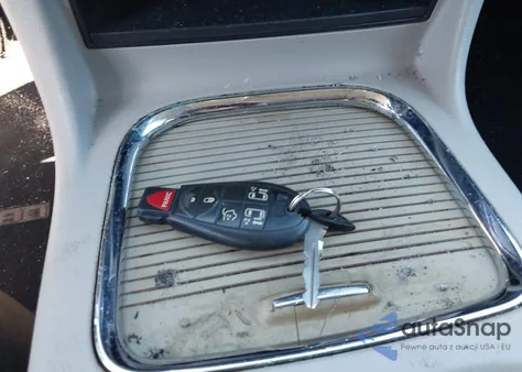 2011 Dodge Grand Caravan Crew from USA, damaged, VIN 2D4RN5DG9BR651409